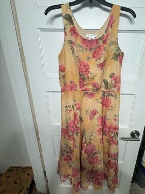 Floral Sleeveless Midi Dress with Pink Roses